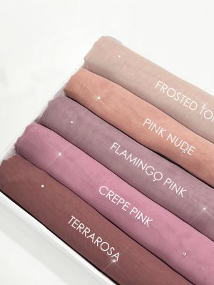 flatlay pink nude fix