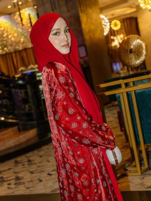 BH02 Maharani Abaya (Maroon)