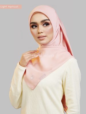 BH08.1 Bawal Deera (Light Apricot)